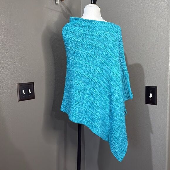 Chico's Turquoise Blue Tape Yarn Chunky Woven Convertible Poncho - Picture 14 of 15